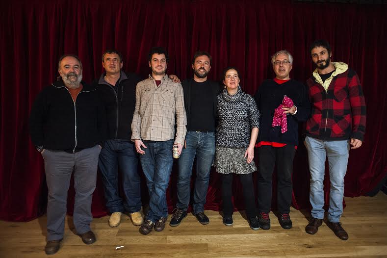 Poetas residentes y visitantes