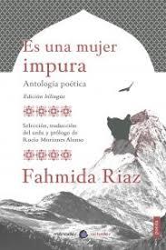 Es una mujer impura : Antología poética